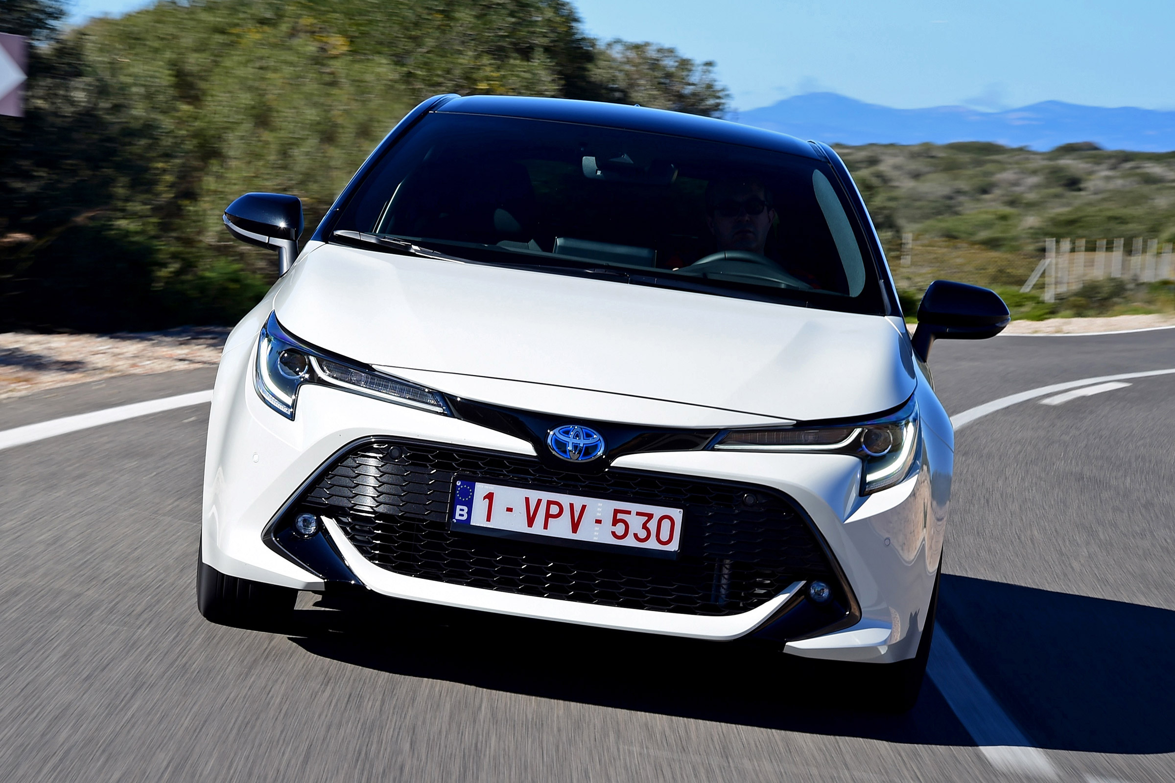Toyota Corolla - full front