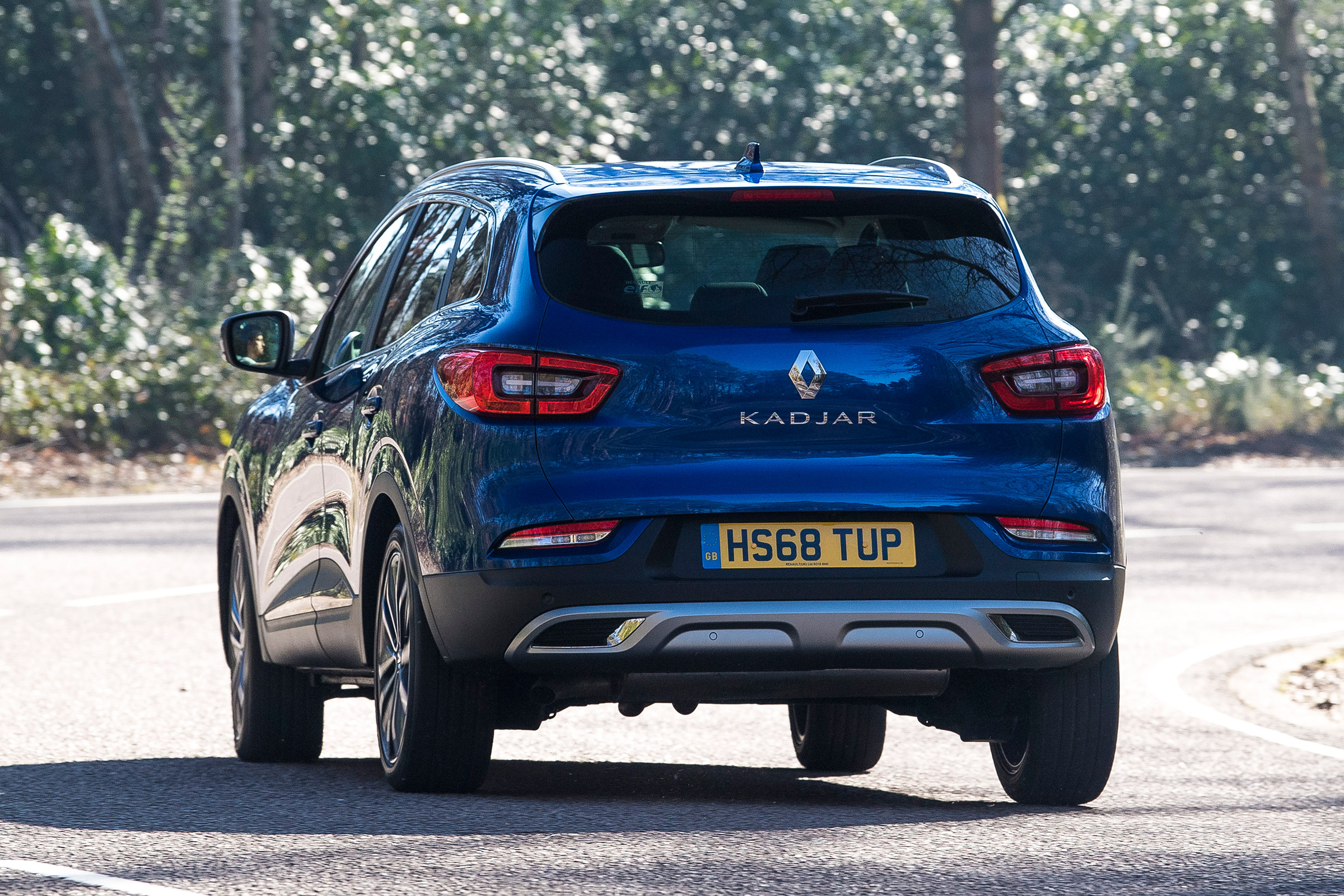 Renault Kadjar S Edition - rear cornering