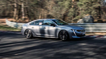 Peugeot 508 HYbrid prototype - front action