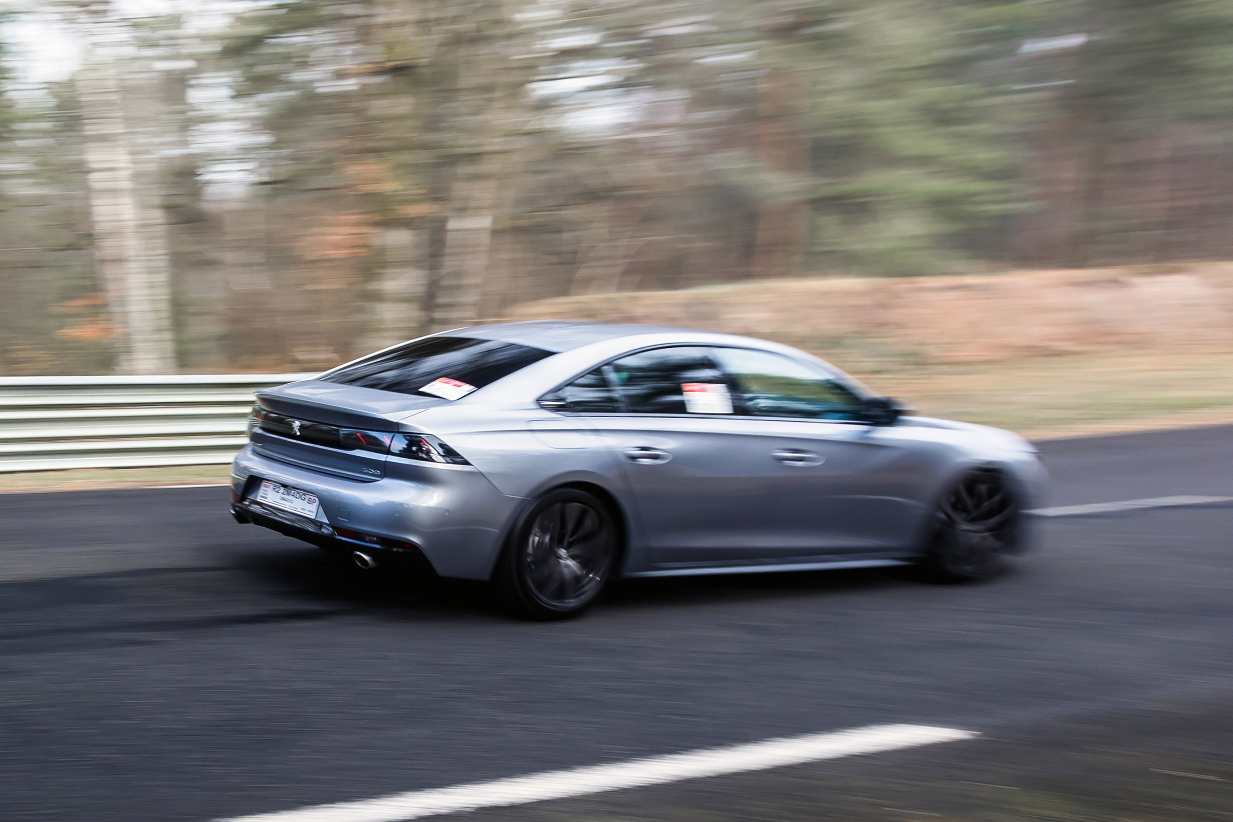 Peugeot 508 HYbrid prototype - rear action