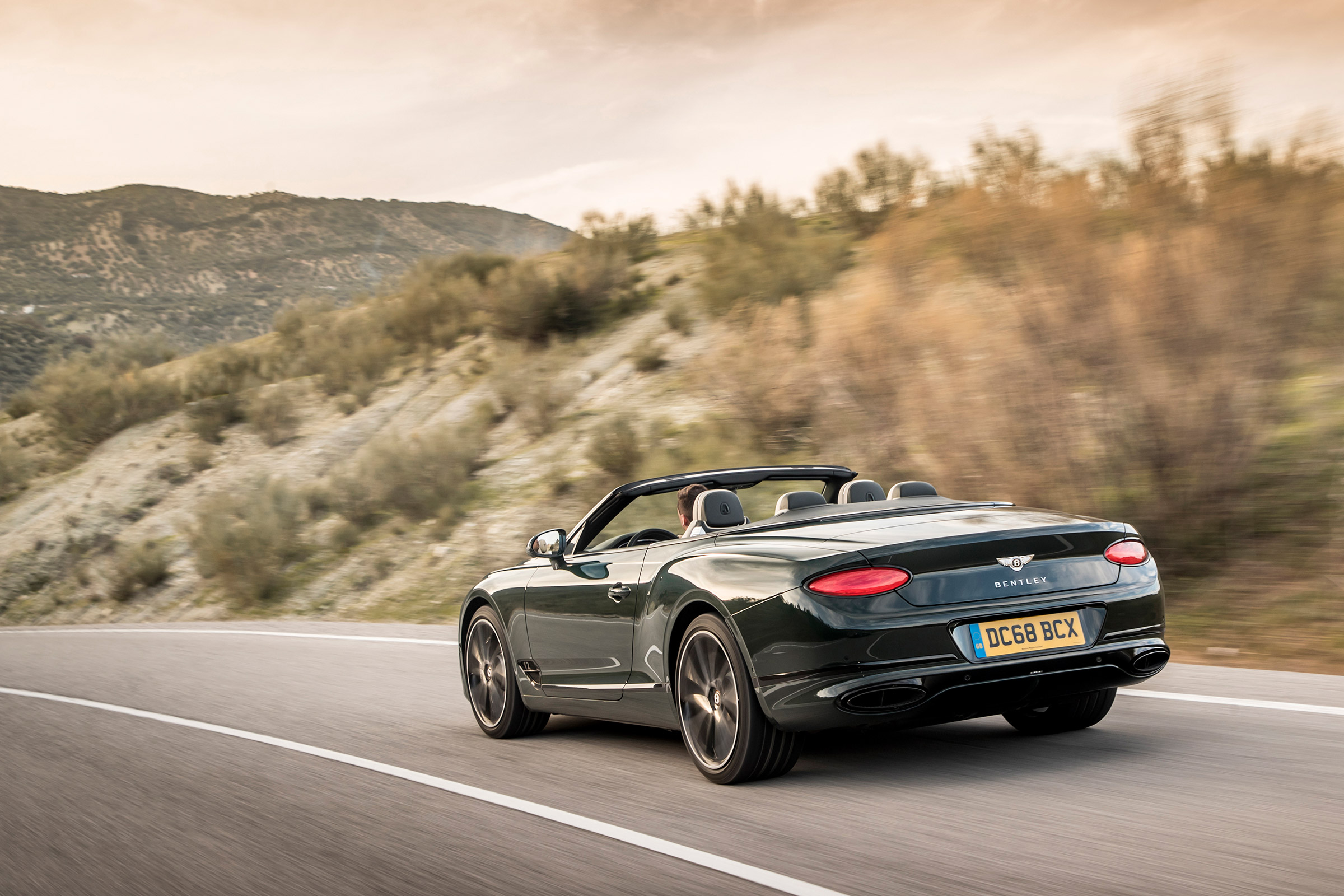 Bentley Continental GT Convertible - rear tracking