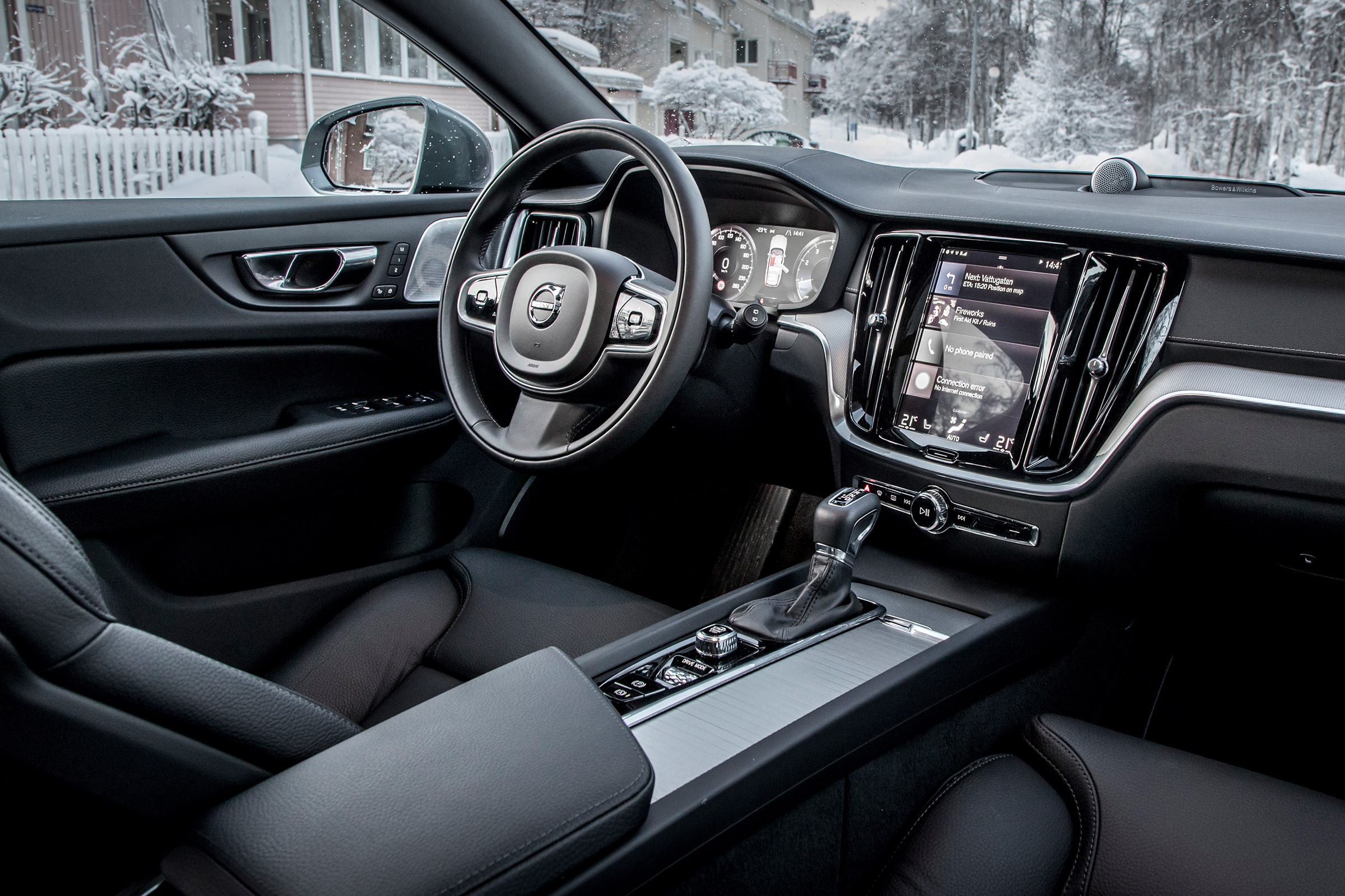Volvo V60 Cross Country - cabin
