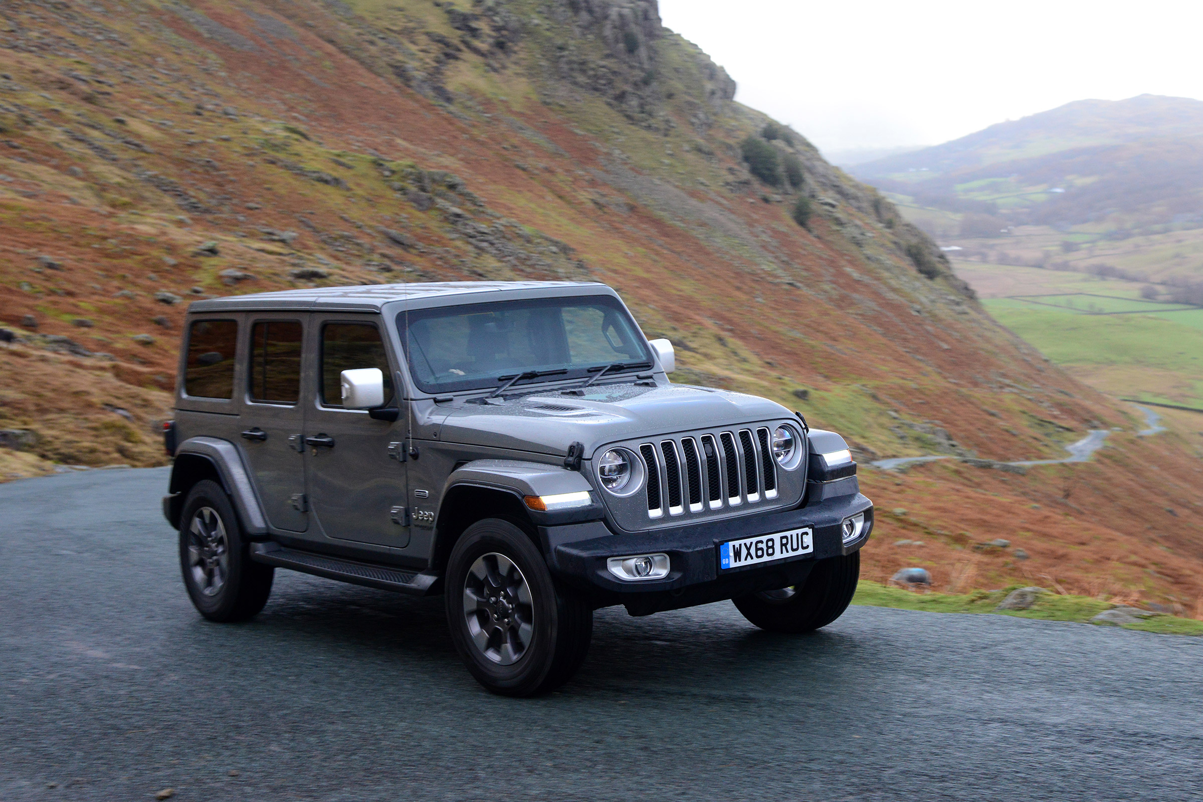 Jeep Wrangler - front scenic