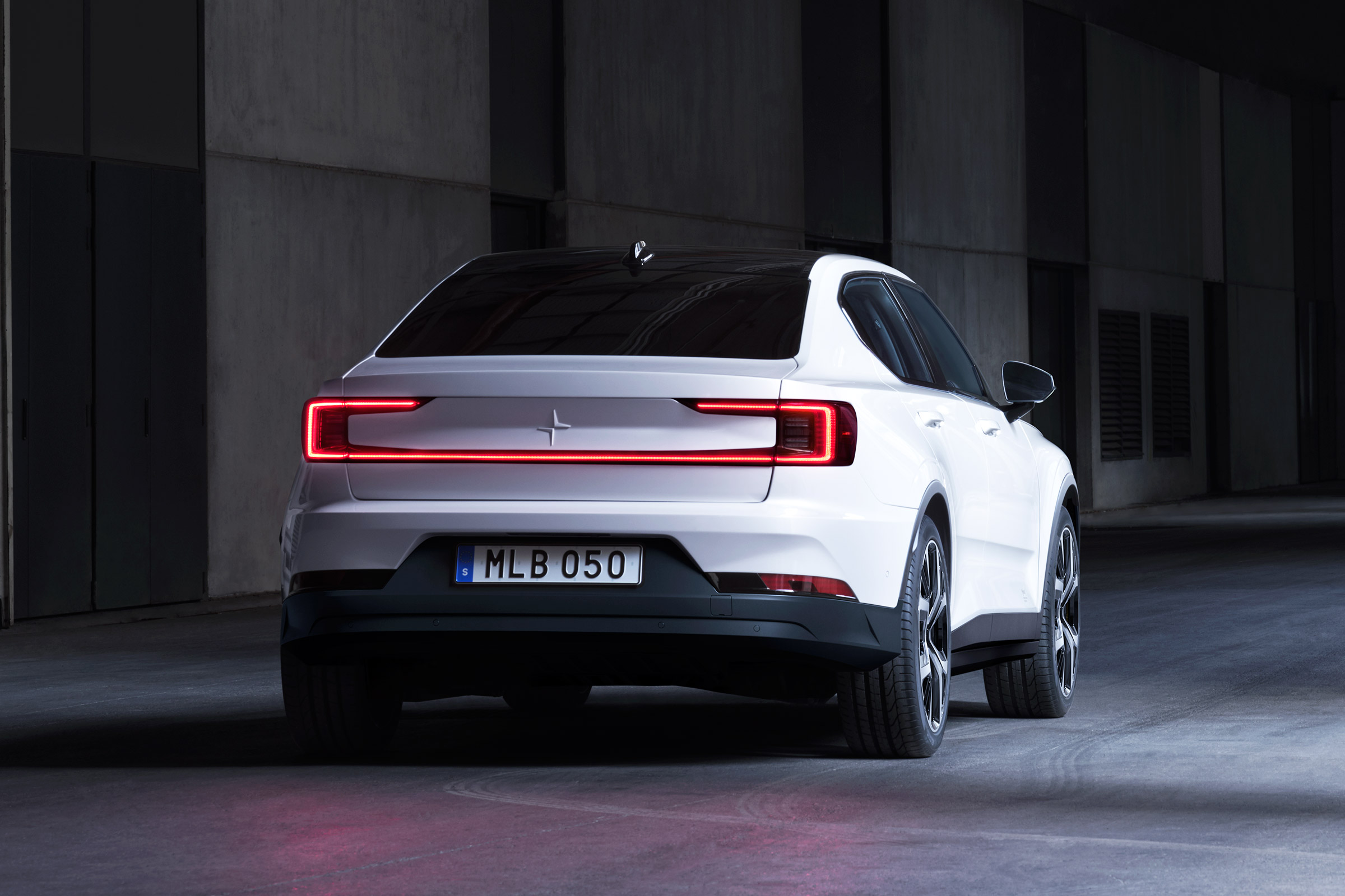 Polestar 2 - rear static