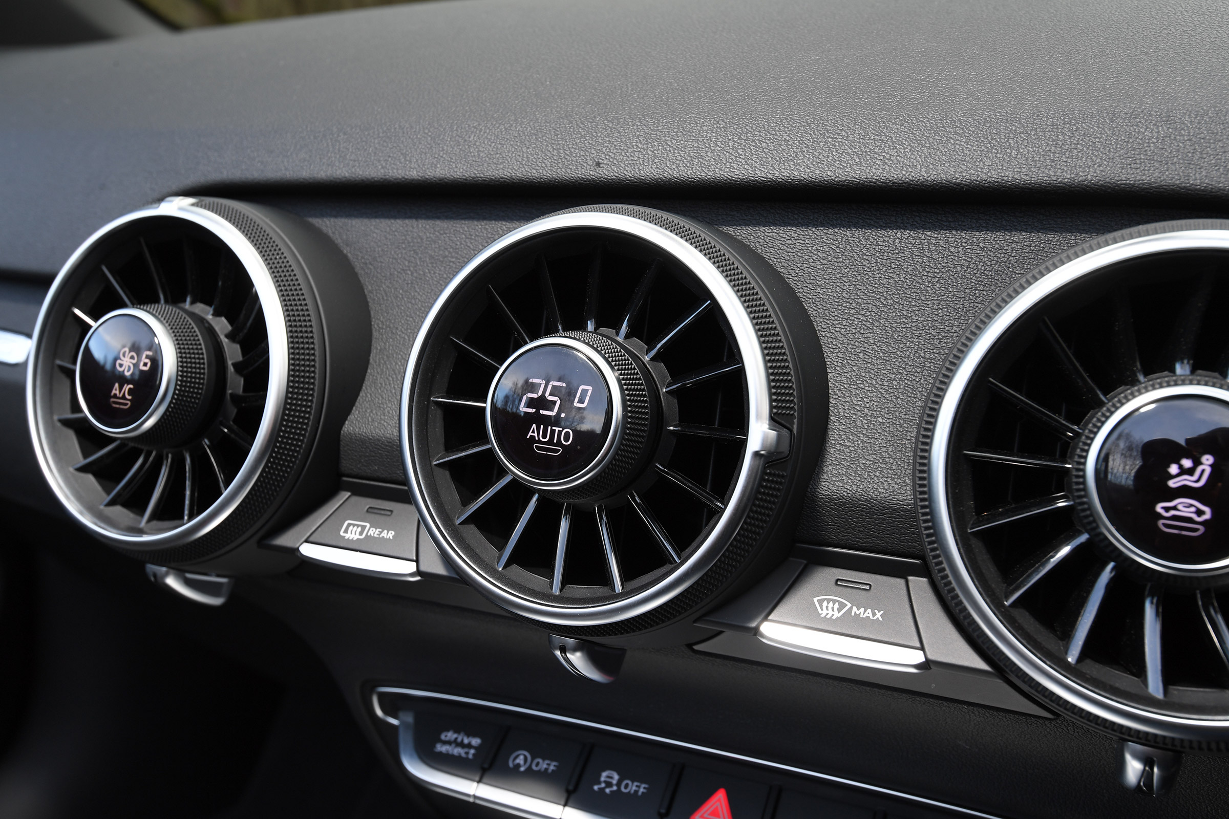 Audi TT Roadster - vents