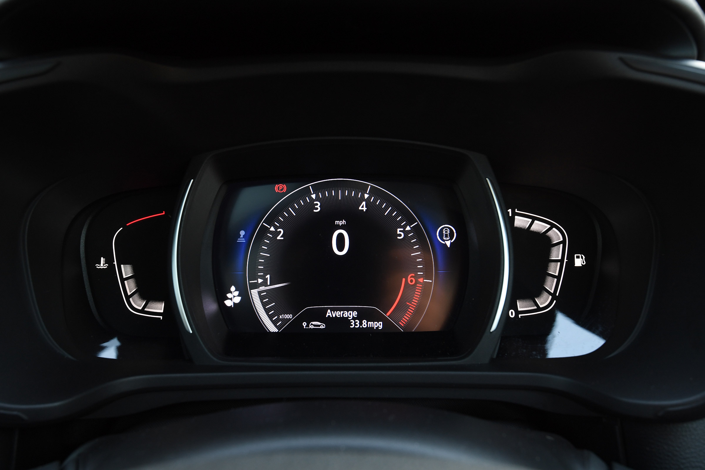 Renault Kadjar S Edition - dials