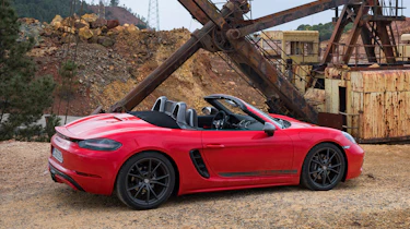 Porsche 718 Boxster T - rear static