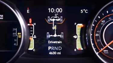 Jeep Wrangler - dials