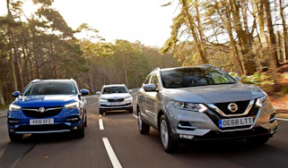 nissan qashqai vs vauxhall grandland x vs skoda karoq header