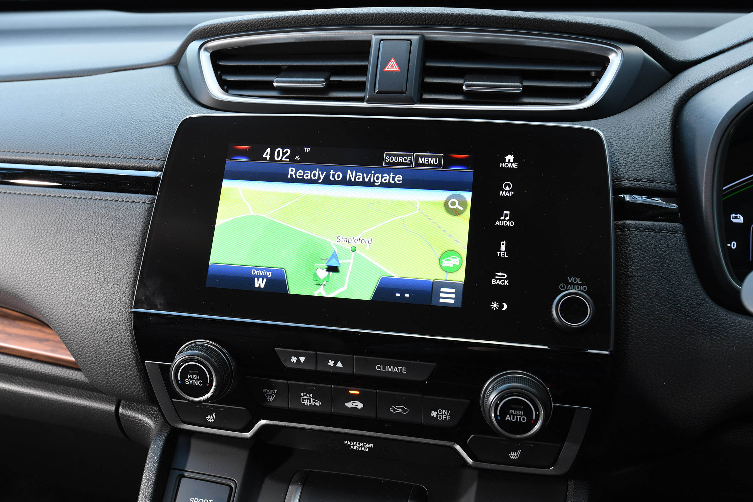 Honda CR-V hybrid - sat-nav