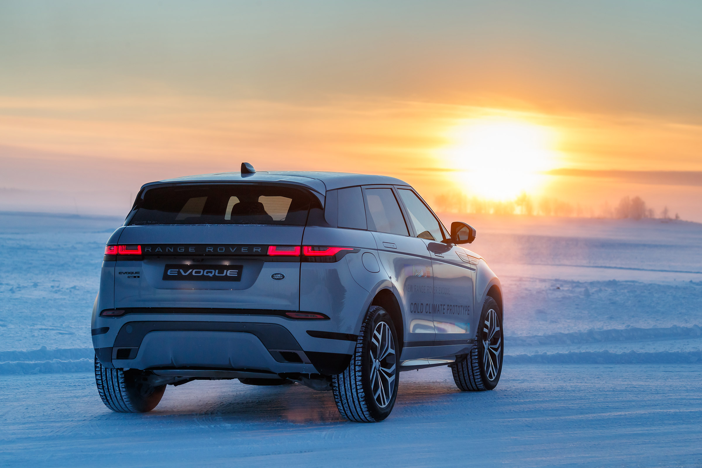 Range Rover Evoque prototype - sunset