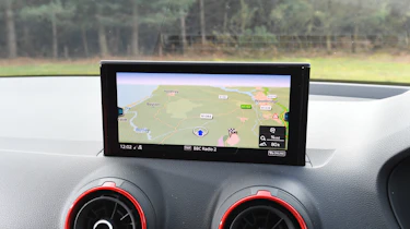 Audi SQ2 - sat-nav
