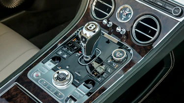 Bentley Continental GT Convertible - centre console