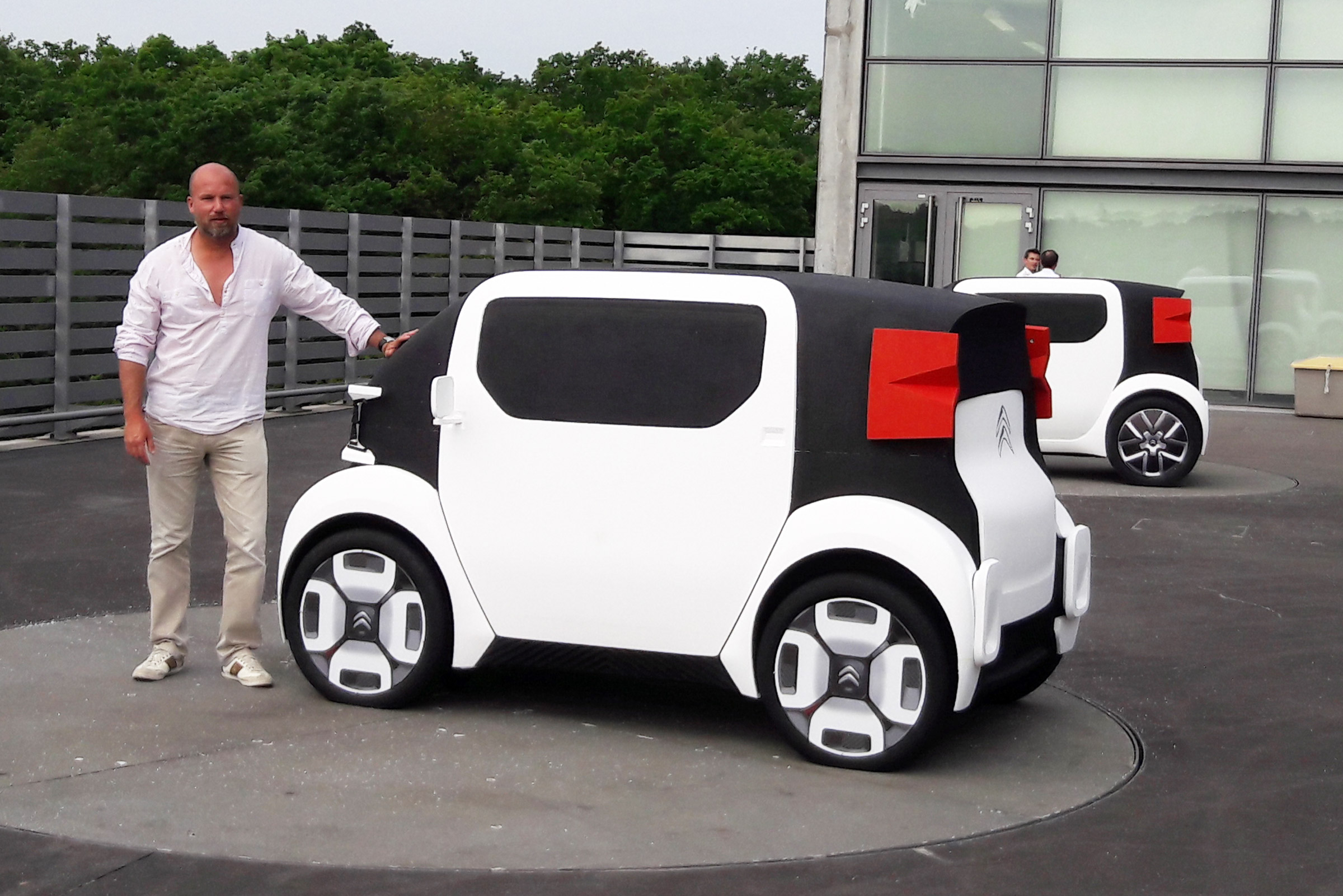 Citroen AMI ONE concept - white side