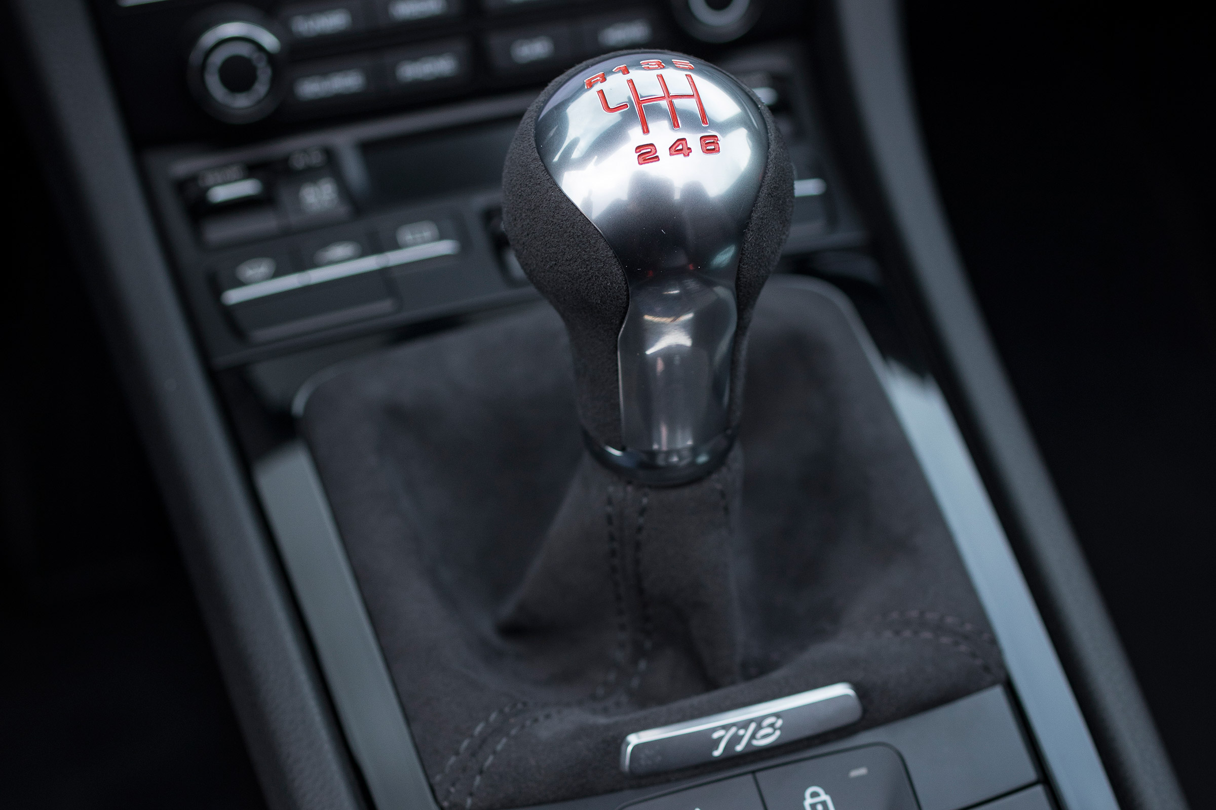 Porsche 718 Boxster T - transmission