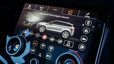 Range Rover Evoque prototype - infotainment