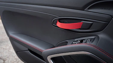 Porsche 718 Boxster T - door handle