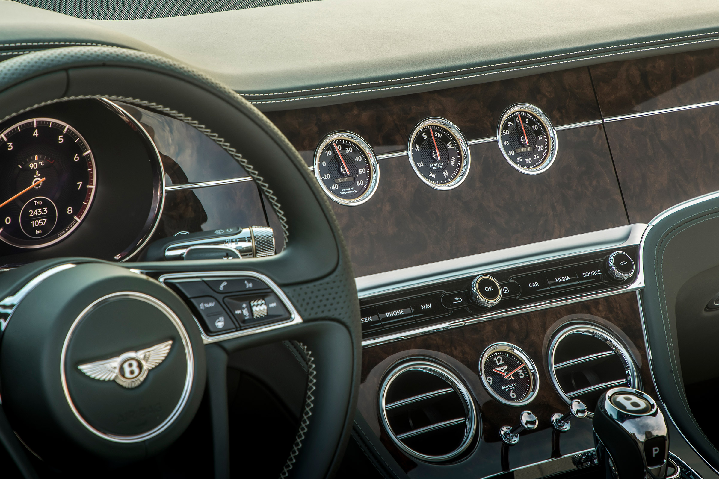 Bentley Continental GT Convertible - clocks