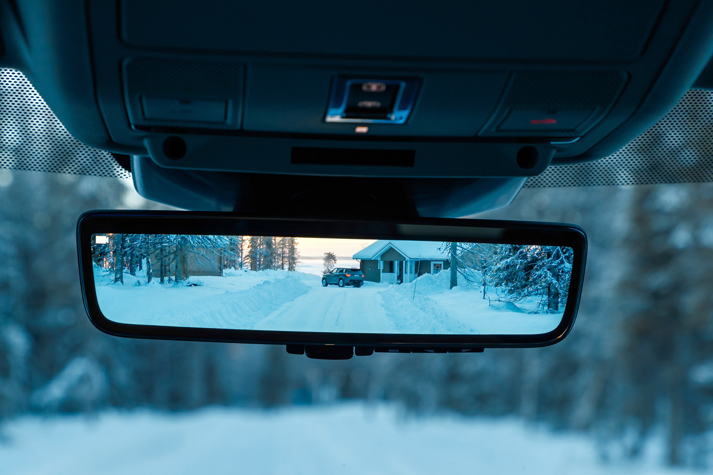 Range Rover Evoque prototype - rear view mirror