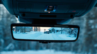 Range Rover Evoque prototype - rear view mirror