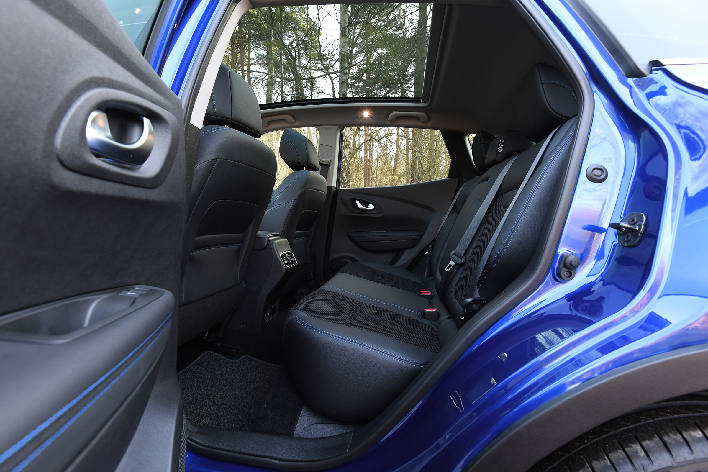 Renault Kadjar S Edition - rear seats