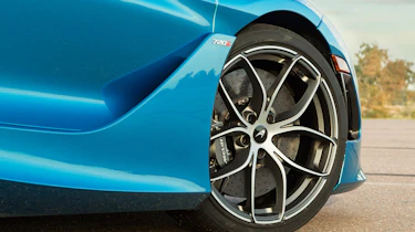 McLaren 720 Spider - wheel