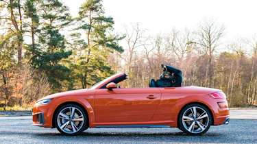 Audi TT Roadster - roof opening