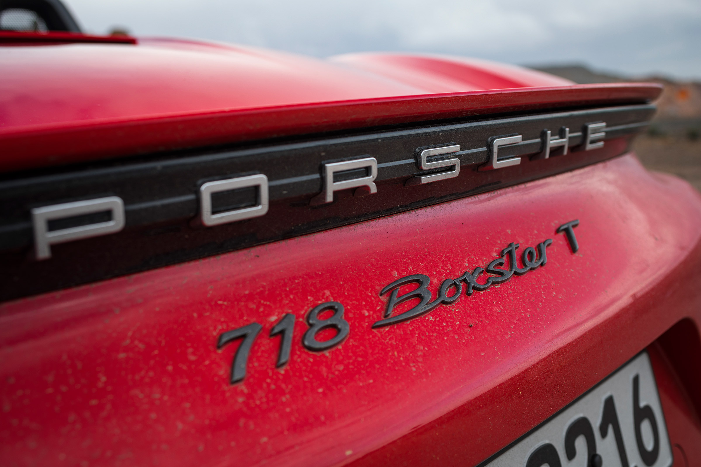 Porsche 718 Boxster T - rear badge