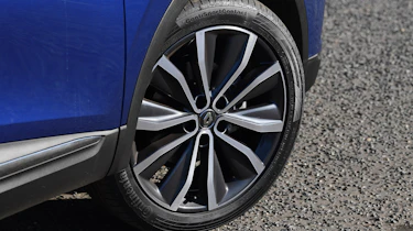 Renault Kadjar S Edition - wheel