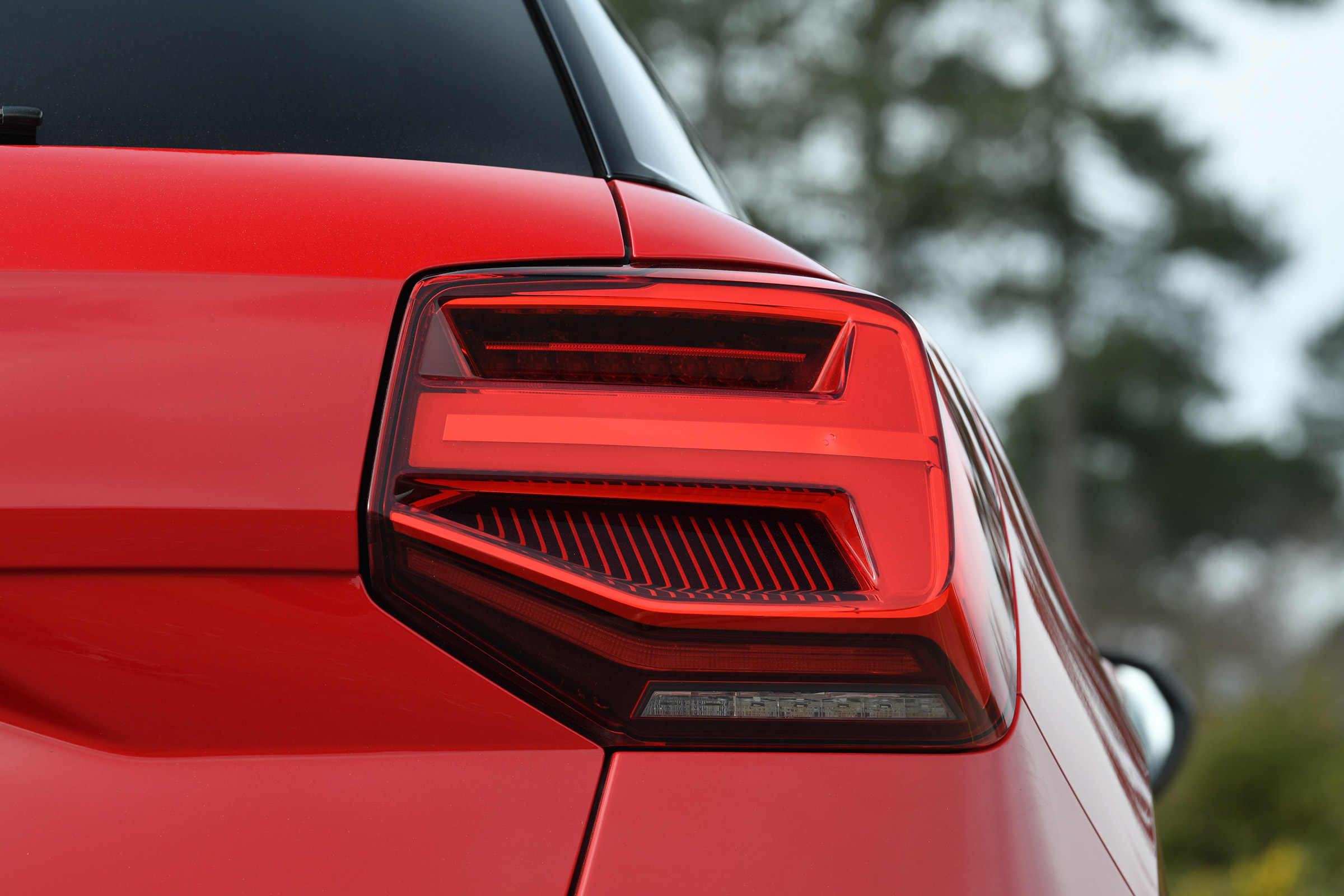 Audi SQ2 - rear light