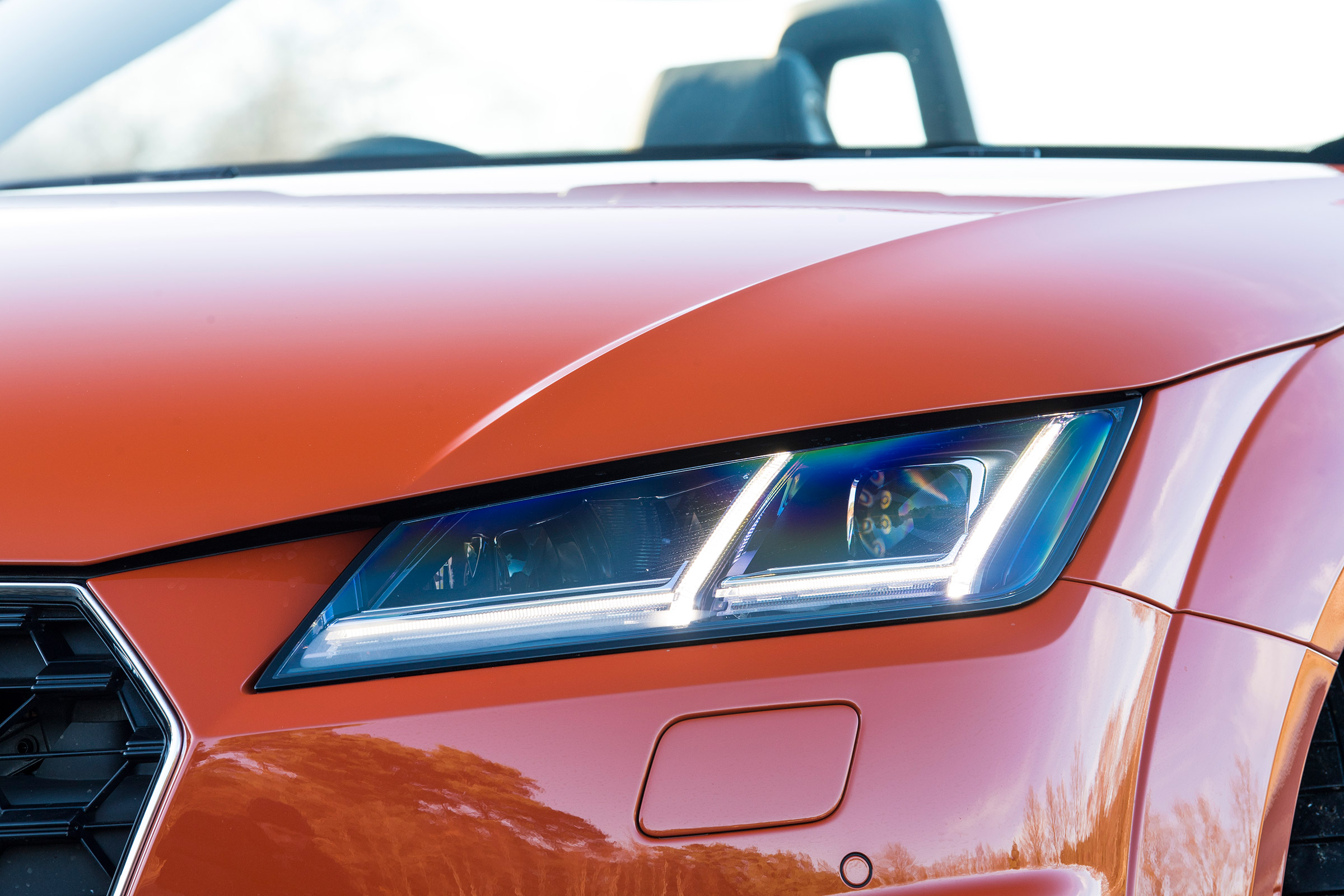 Audi TT Roadster - front light