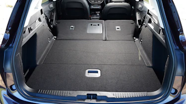 Ford Focus Vignale Estate - bot seats down