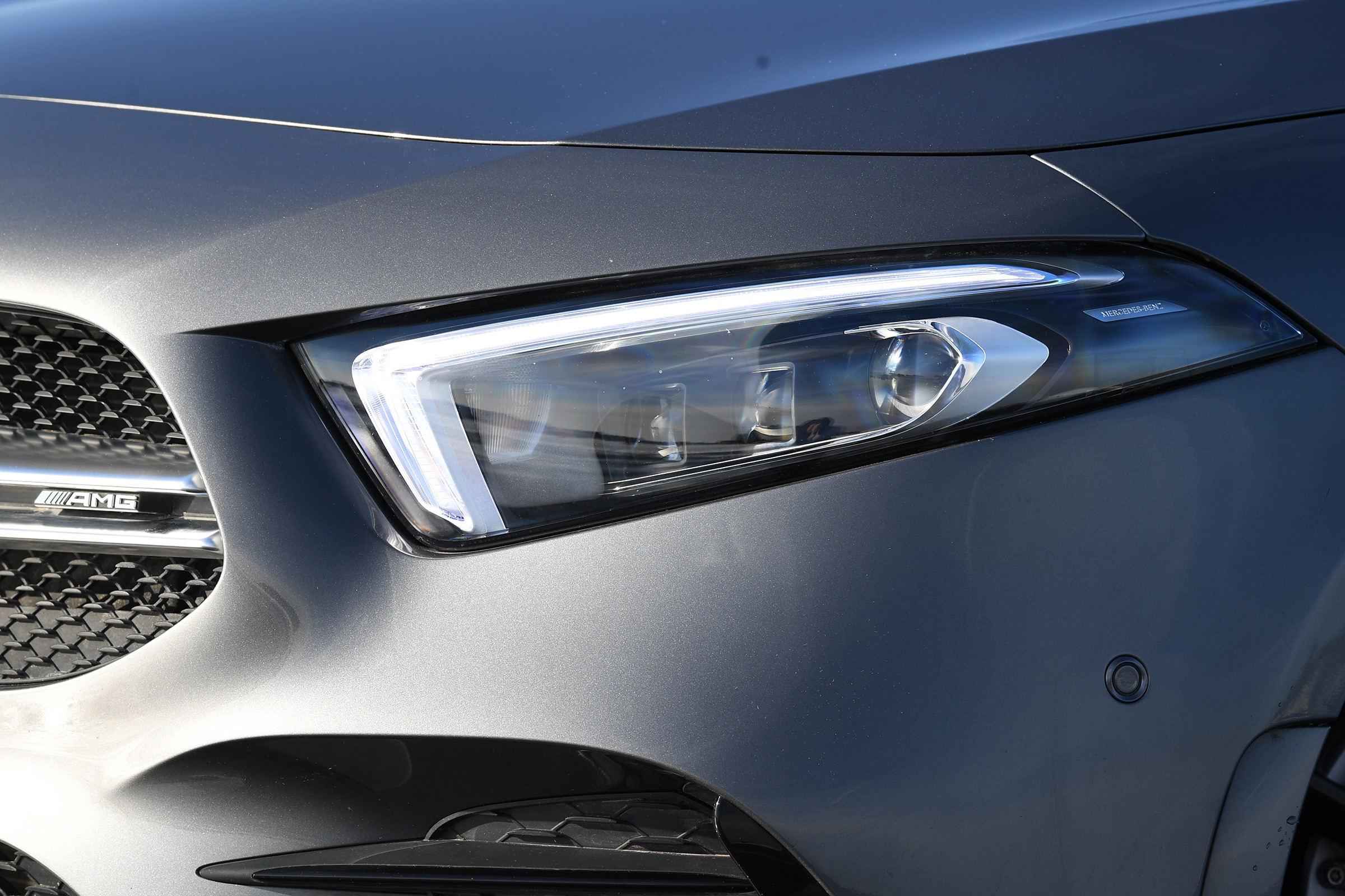 mercedes-amg a 35 headlight