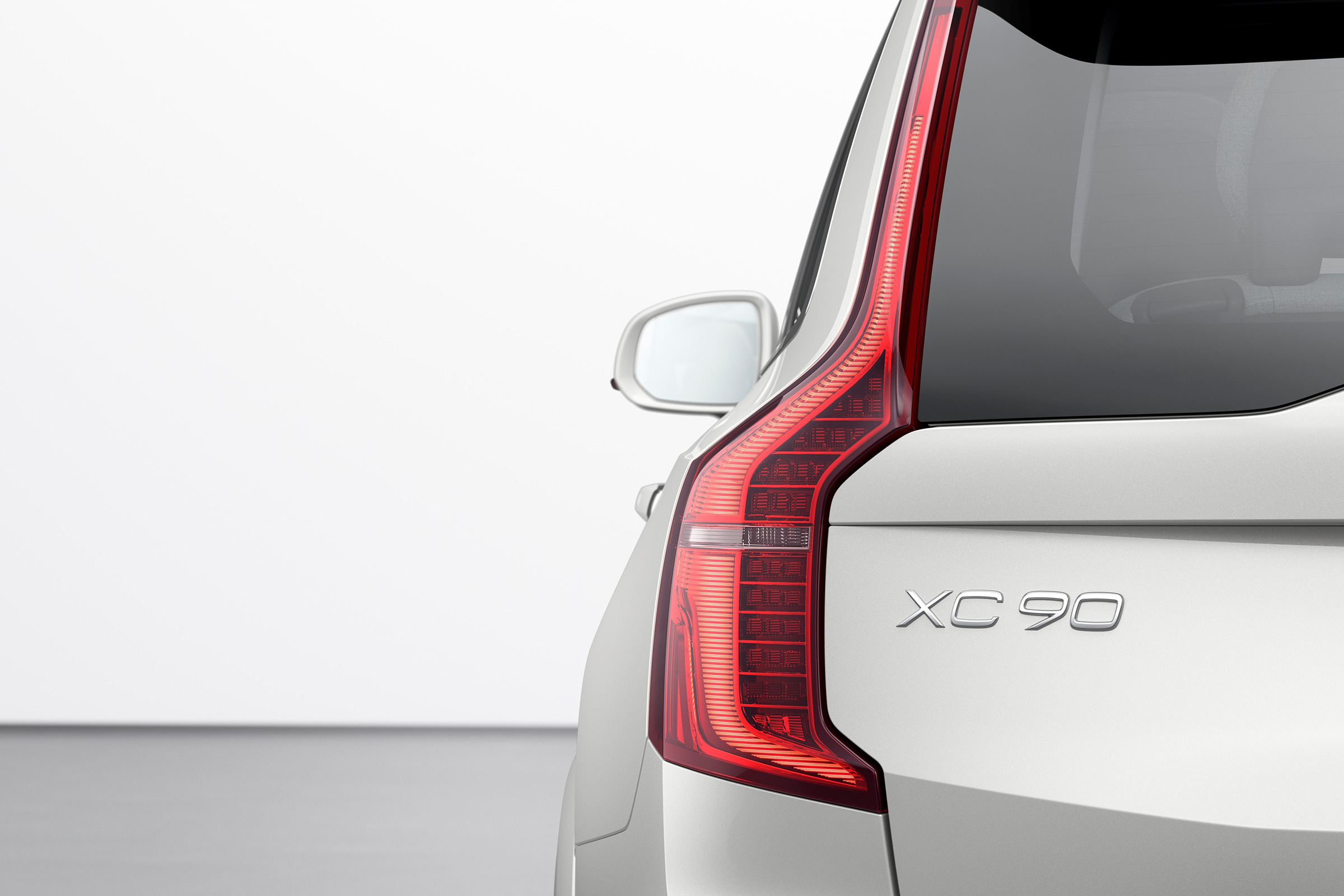 Volvo XC90 facelift - rearlight