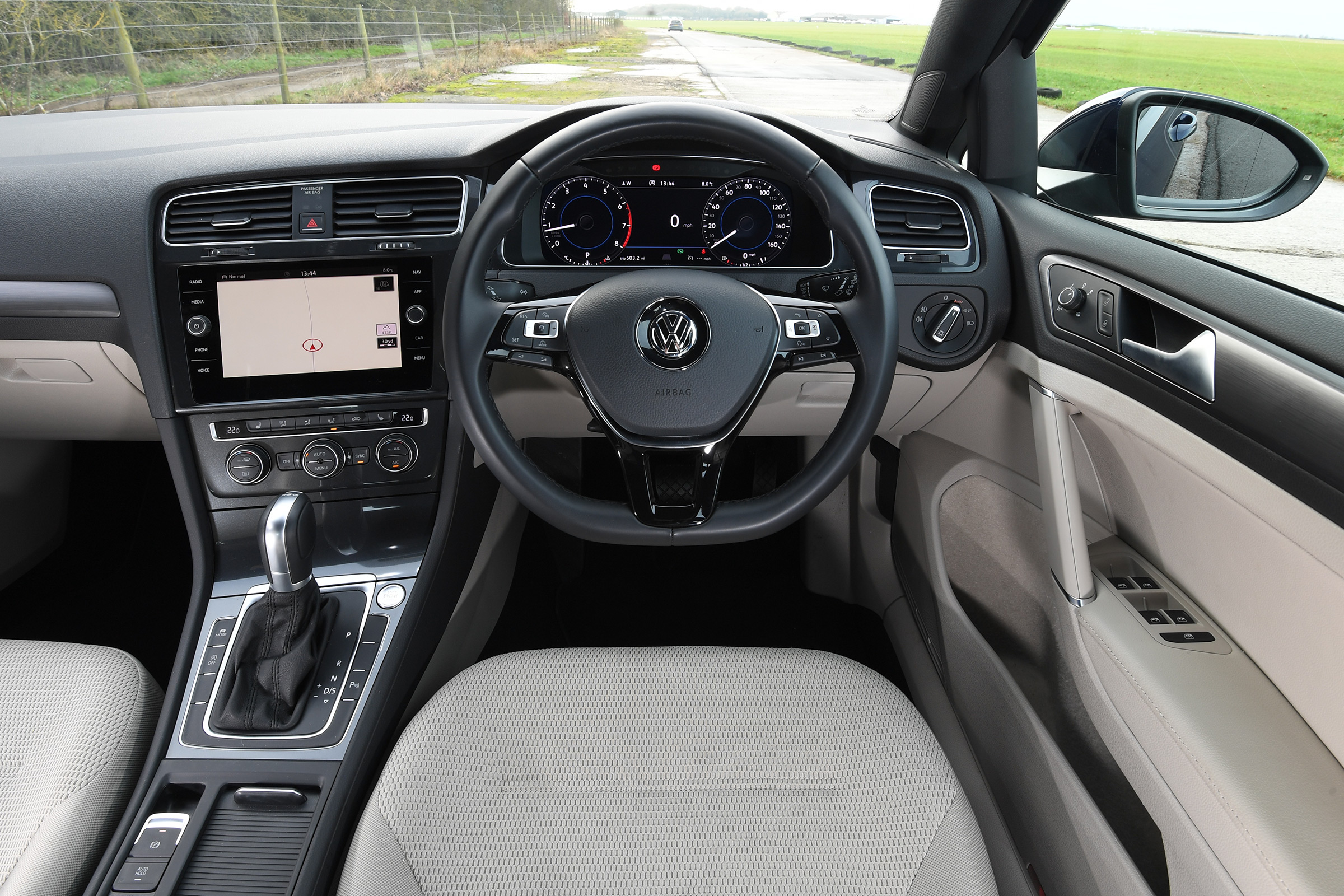 vw golf interior