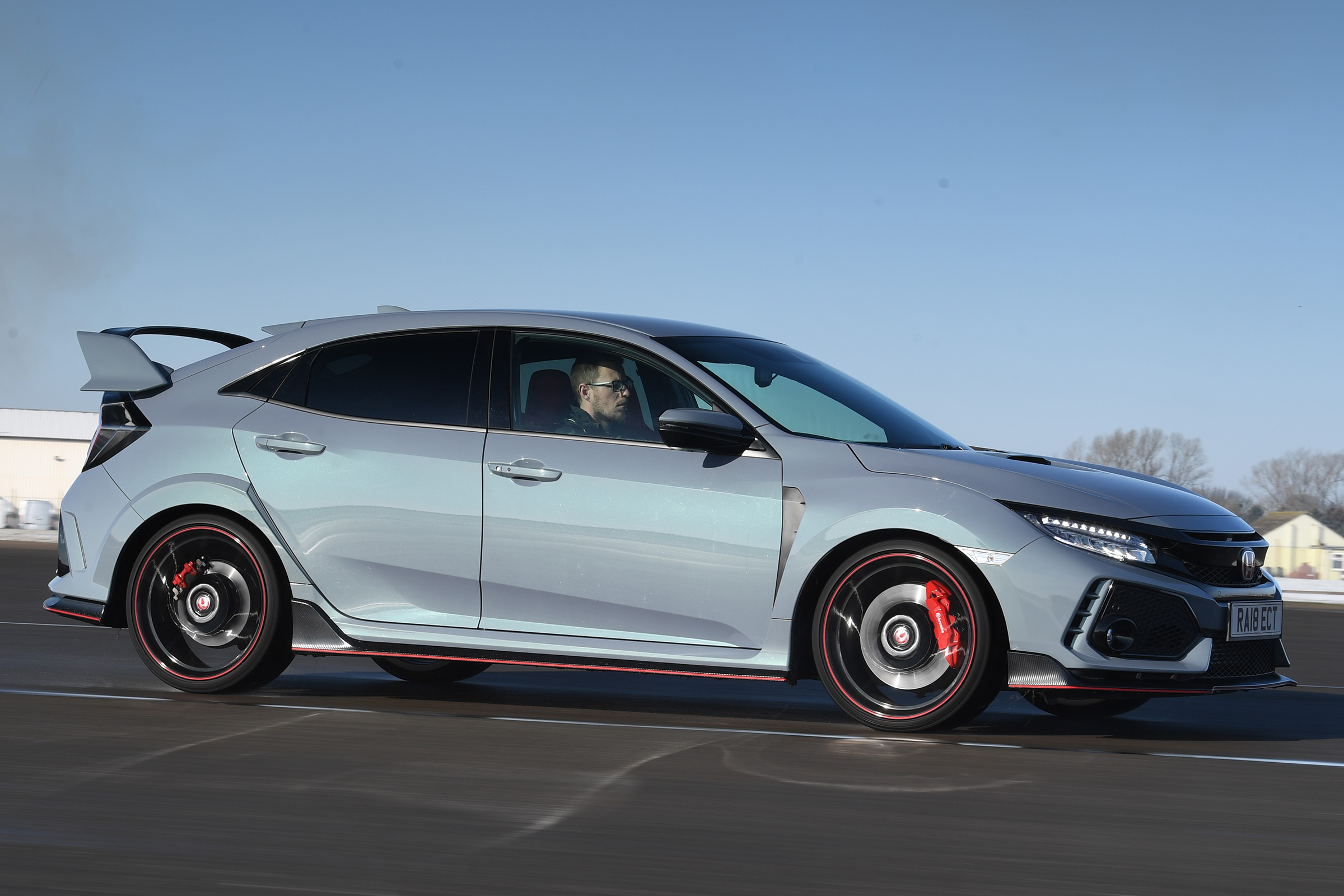 Honda Civic Type R tracking front