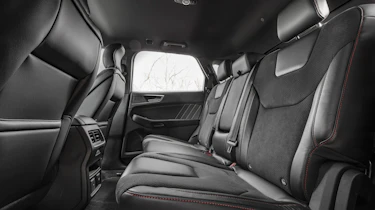 Ford Focus Active - rear seats