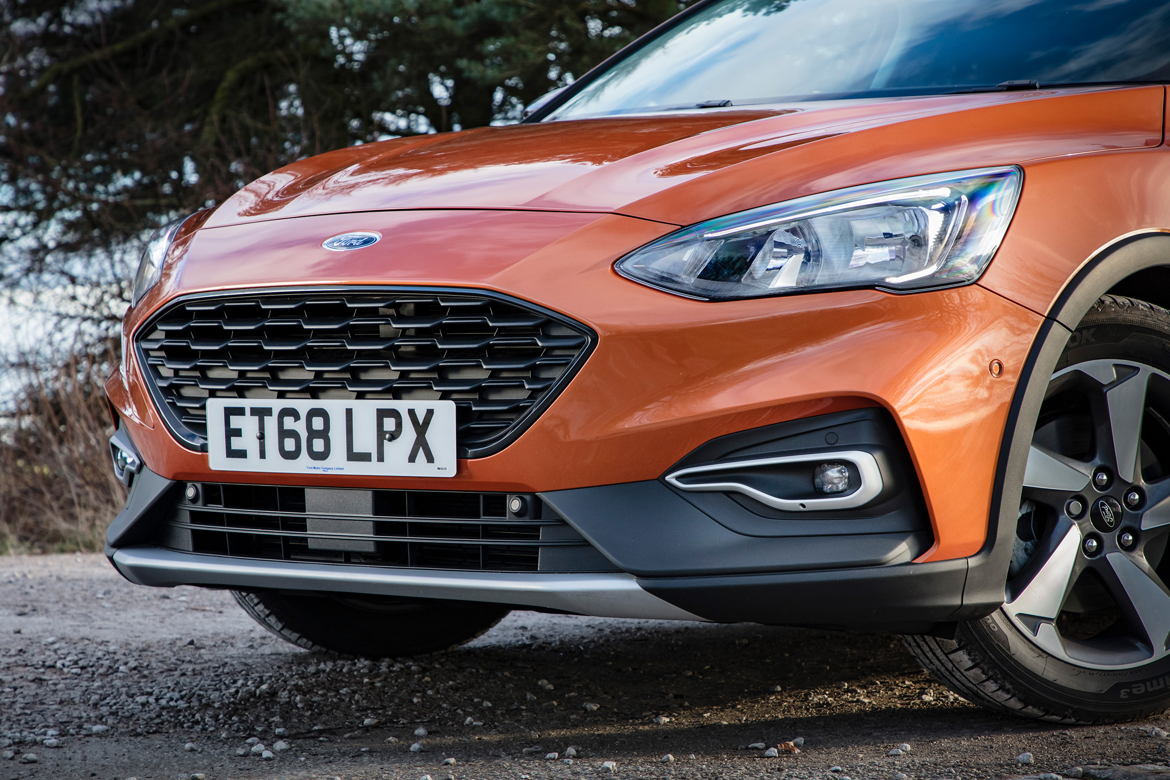 Ford Focus Active - front 