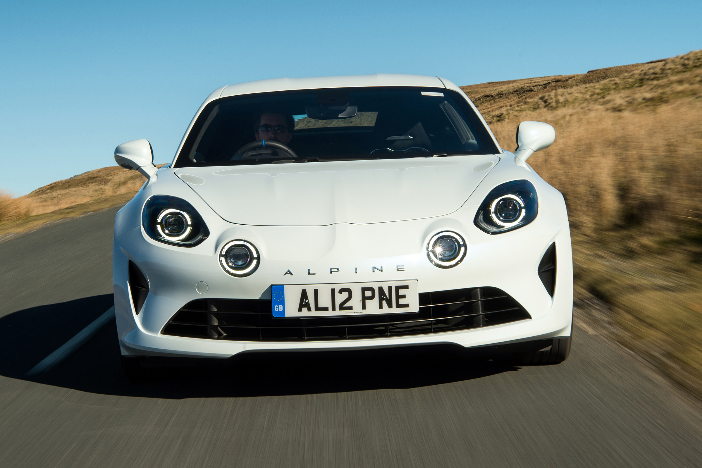 Alpine A110 Pure - front 