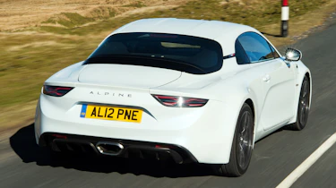 Alpine A110 Pure - rear tracking