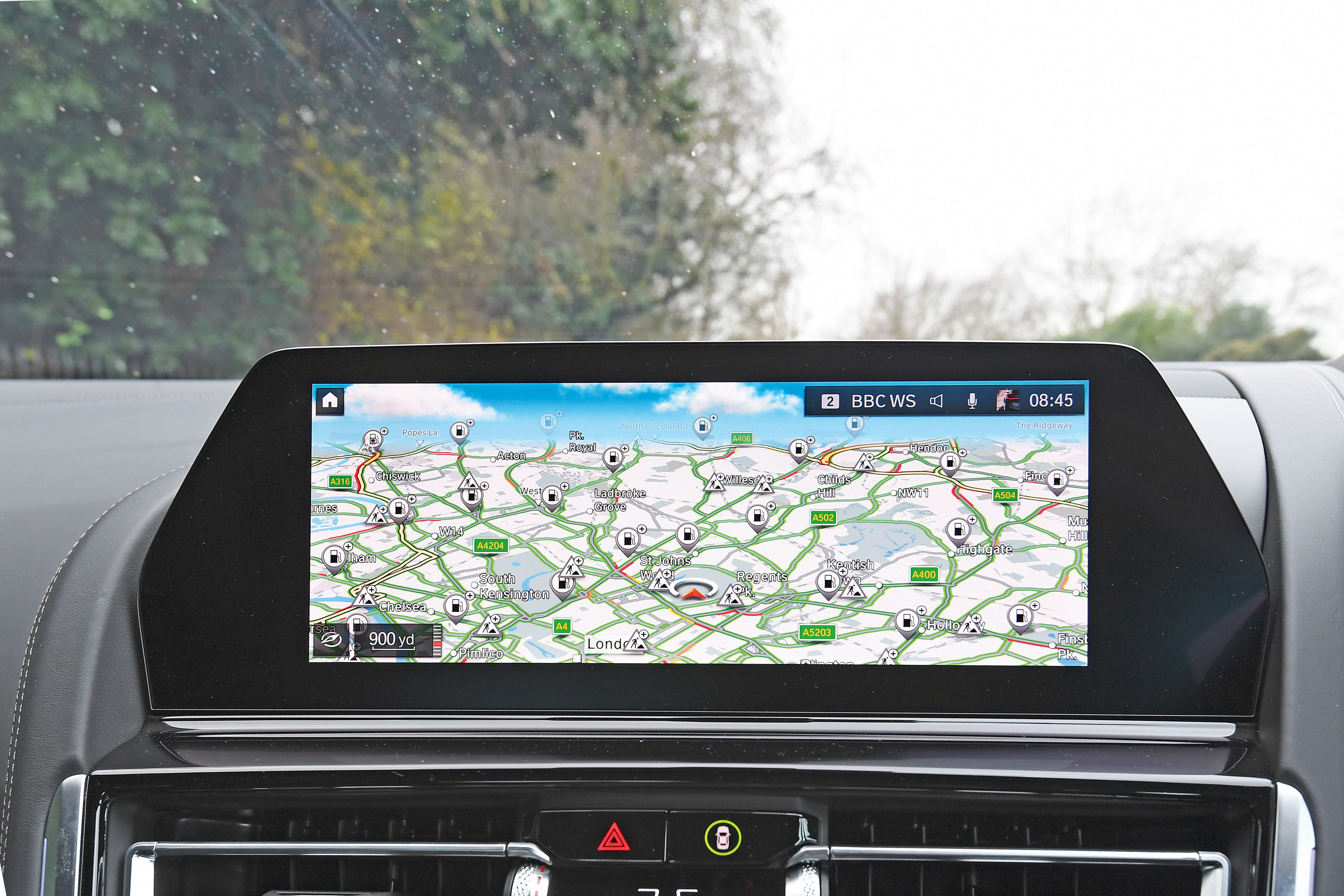 BMW 8 Series infotainment