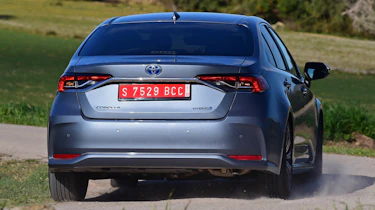 Toyota Corolla saloon - rear cornering