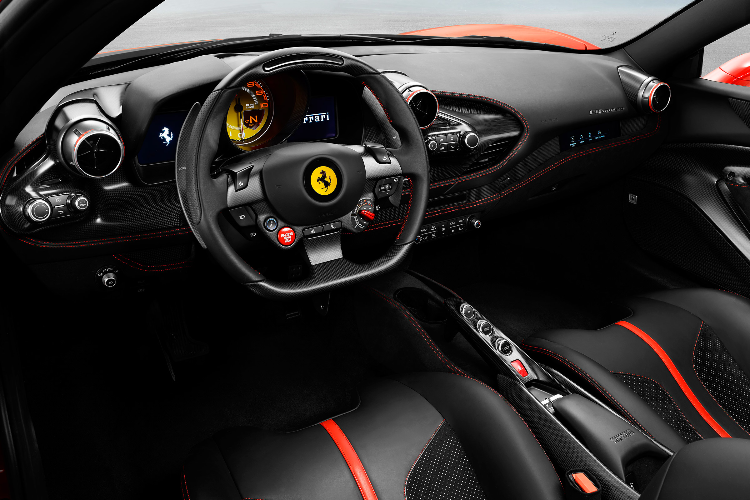 Ferrari F8 Tributo - dash