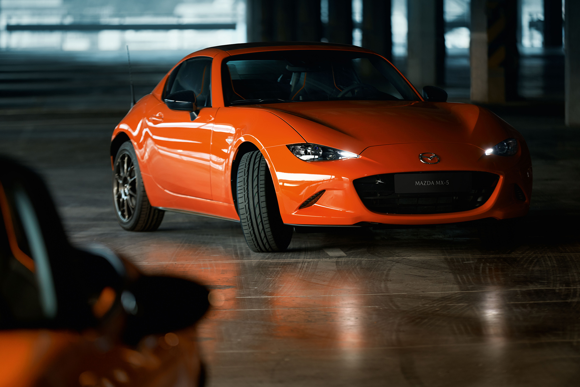 Mazda MX-5 30th Anniversary Edition - fixed roof