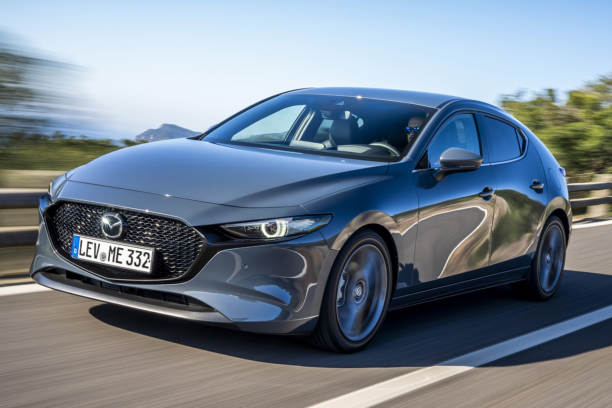 Mazda 3 - front tracking