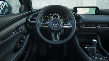 Mazda 3 - interior