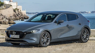 Mazda 3 - front static