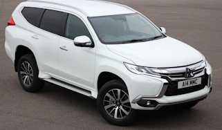 Mitsubishi Shogun Sport Commercial