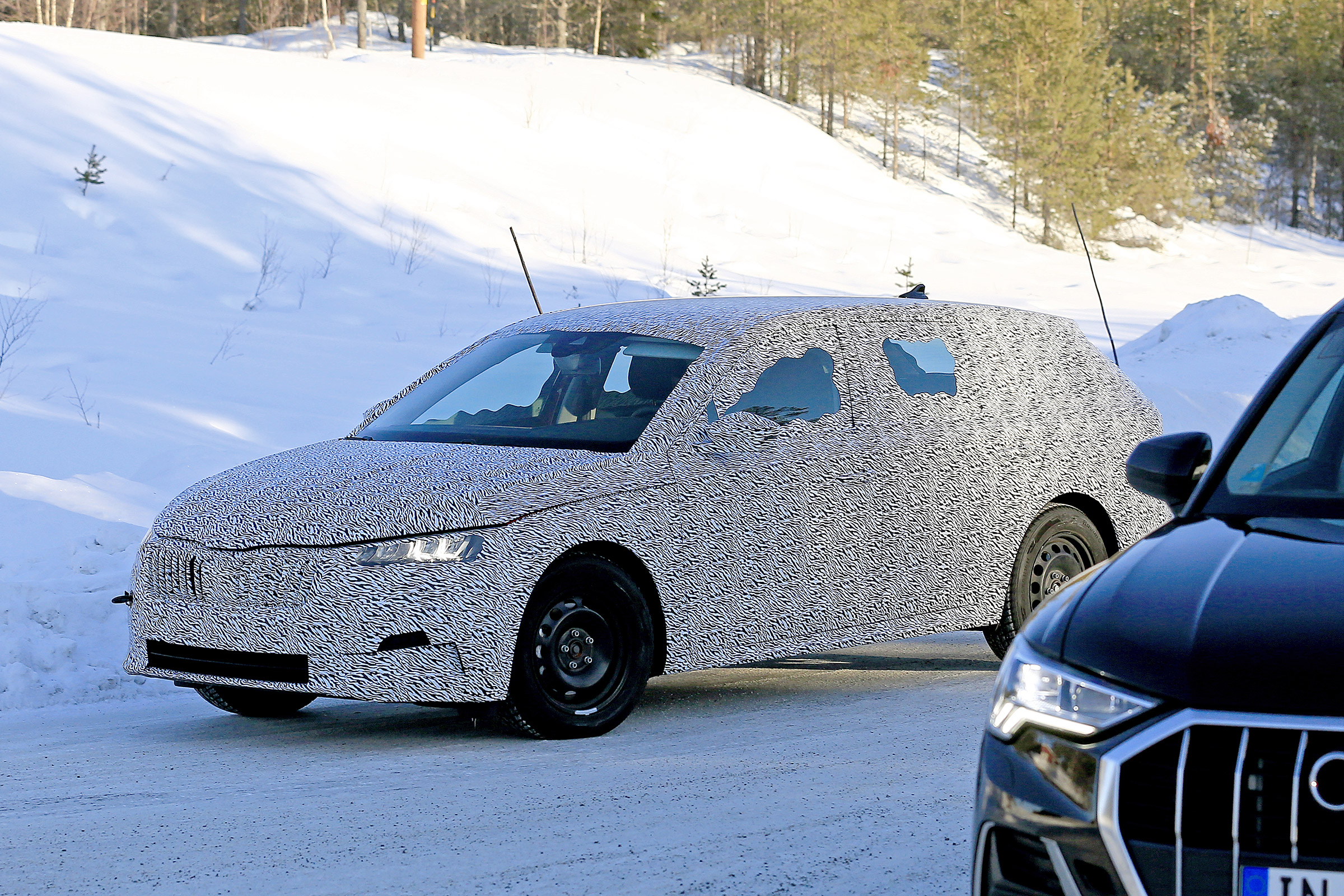 Skoda Octavia - spyshot 1