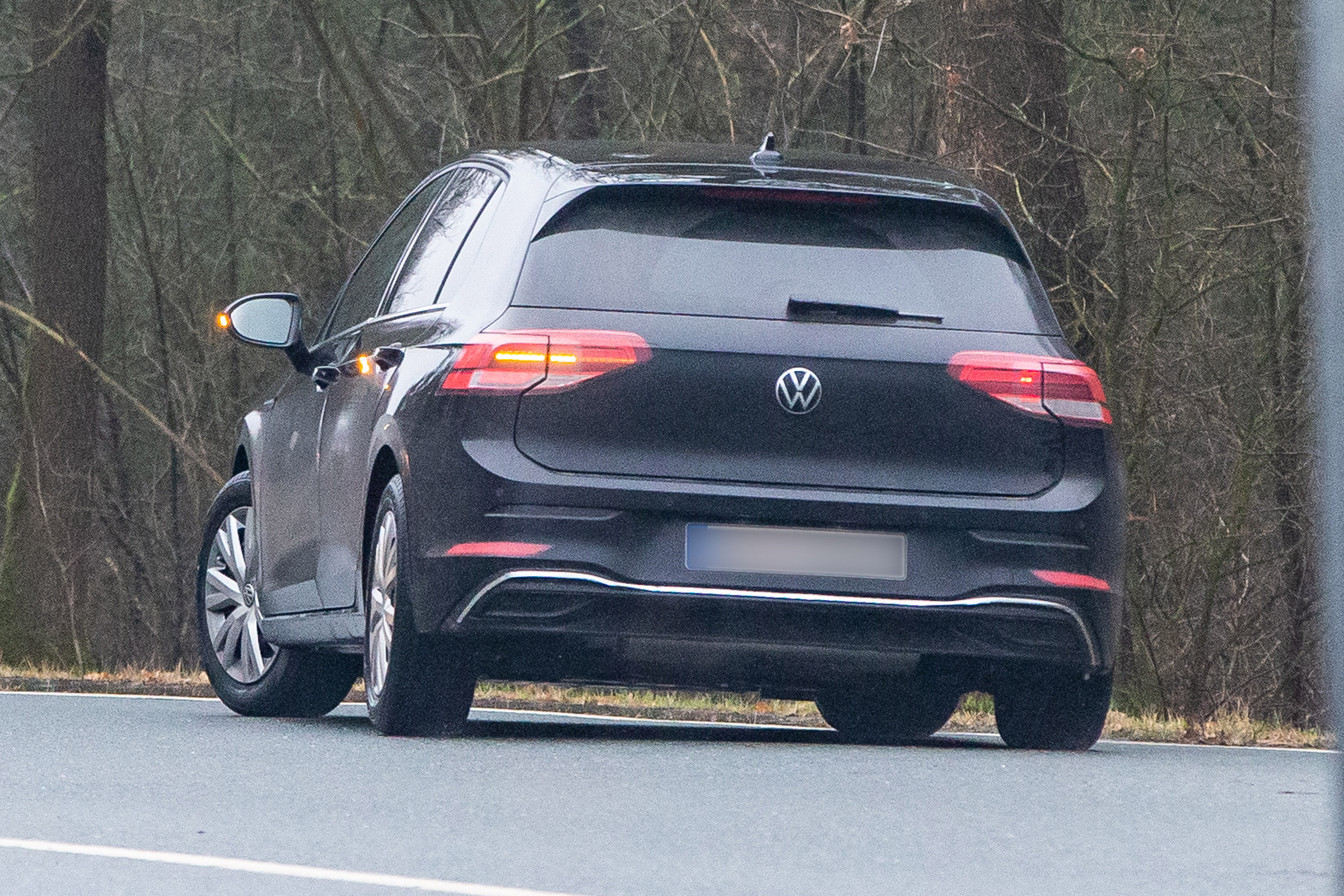 VW Golf Mk8 spies - rear